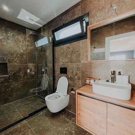 Ada Exclusive 3 Otel 4*